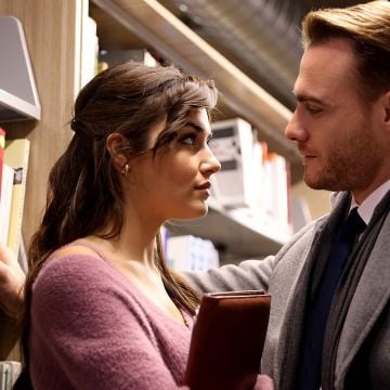 Hande Erçel y Kerem Bürsin no están tan lejos como creíamos: el destino los reúne de nuevo