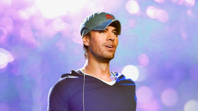 El gesto con el que Enrique Iglesias demostr cunto se parece a su padre Julio Iglesias