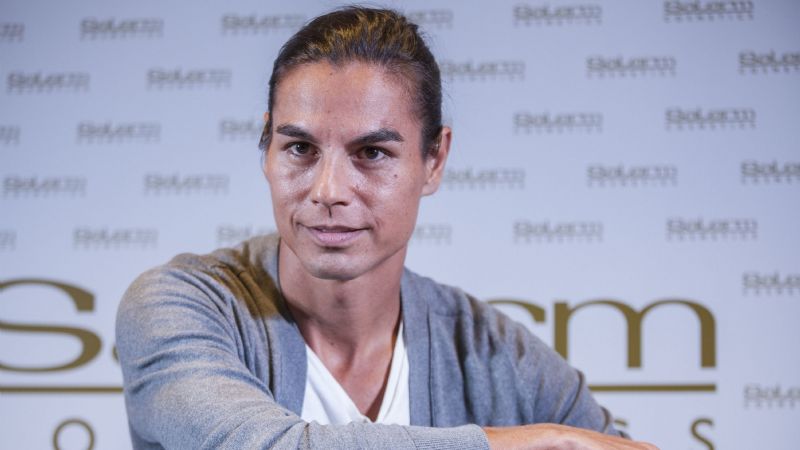Julio Jos Iglesias pone en evidencia a Enrique Iglesias con una sola definicin