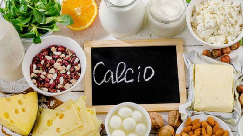 Los alimentos que te ayudarán a fortalecer tus huesos