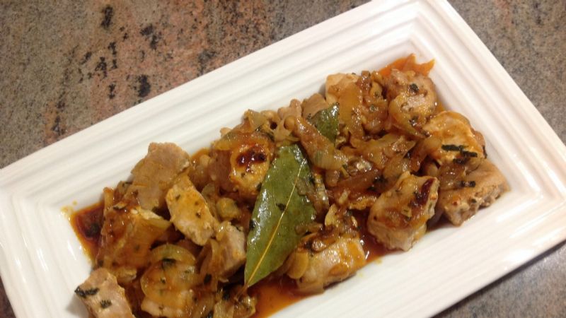 Atún encebollado a la andaluza, una receta rápida que no puede faltar en tu mesa