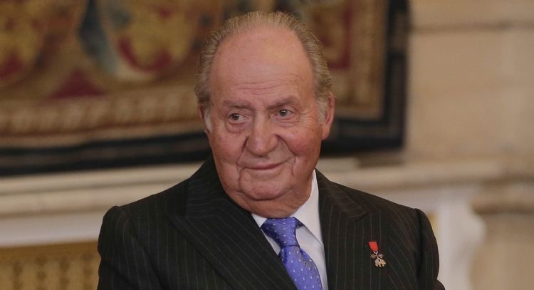 El Rey Juan Carlos da un carpetazo contra Felipe y Letizia, su matrimonio pende de un hilo