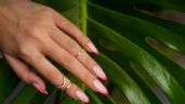 Los 5 estilos de manicura francesa fucsia para lucir en el verano