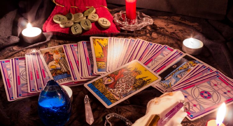 Tarot: los consejos que deben tomar en cuenta los signos del zodíaco para evitar daños irreparables
