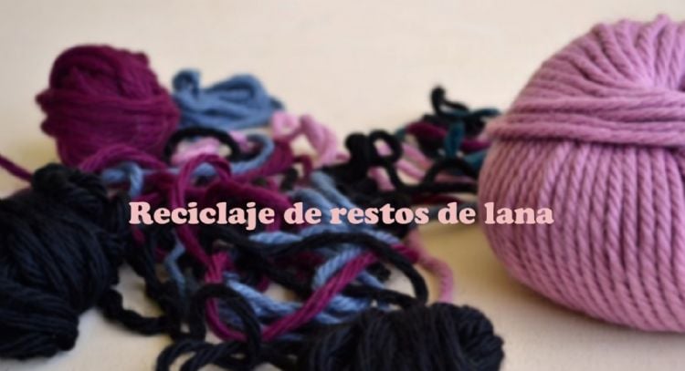 Si te quedaron restos de ovillos de lana suelta, aprovecha a decorar cajas, botellas y mucho más