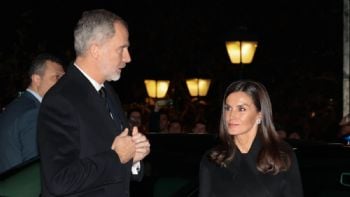 Las imágenes del Rey Felipe junto a otra mujer que van a dejar sin argumentos a la Reina Letizia